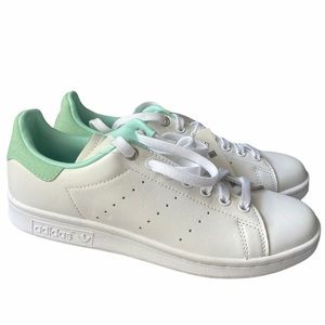Women’s Adidas Stan Smith Originals